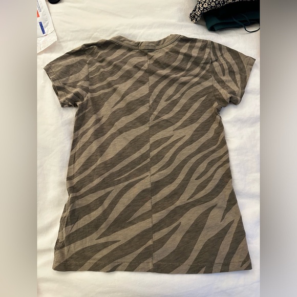 Rag and Bone Zebra Jersey Tee Sz XXS - Picture 3 of 3
